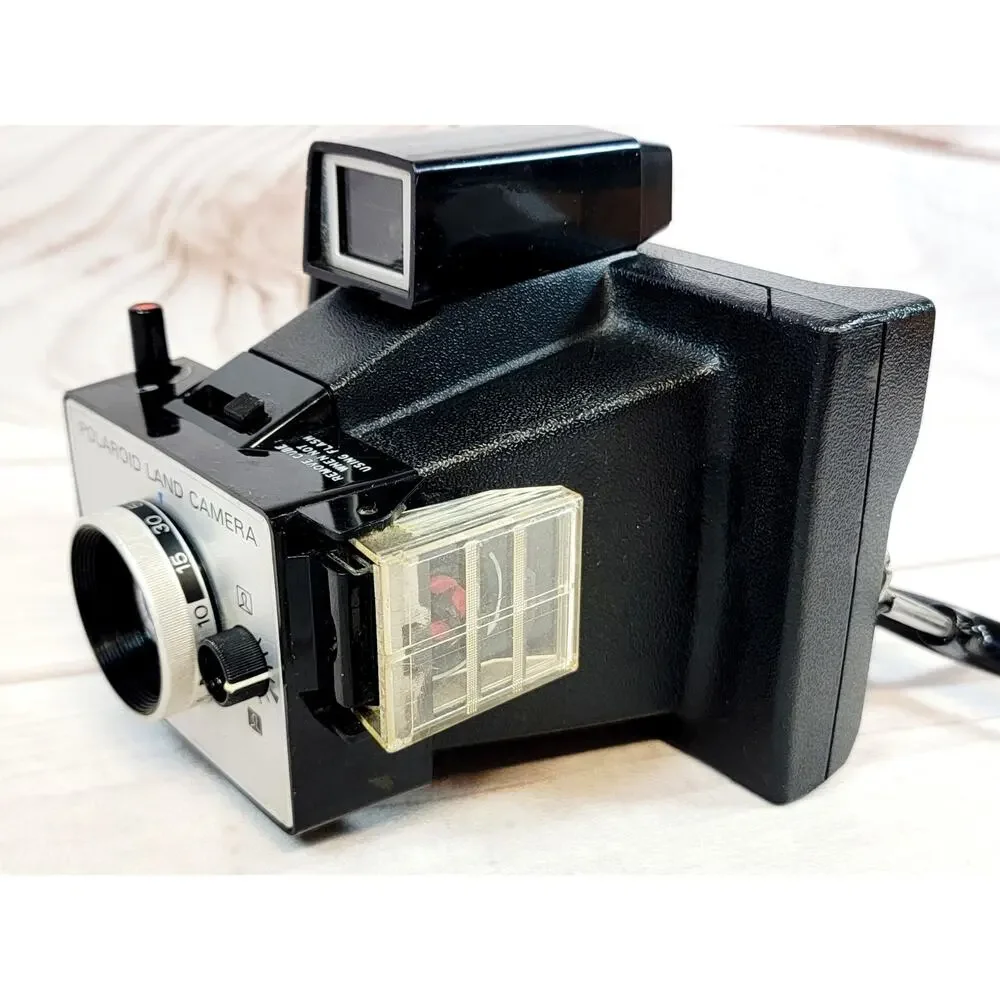 Vintage Polaroid Land Camera Super Color Pack Untested Photography